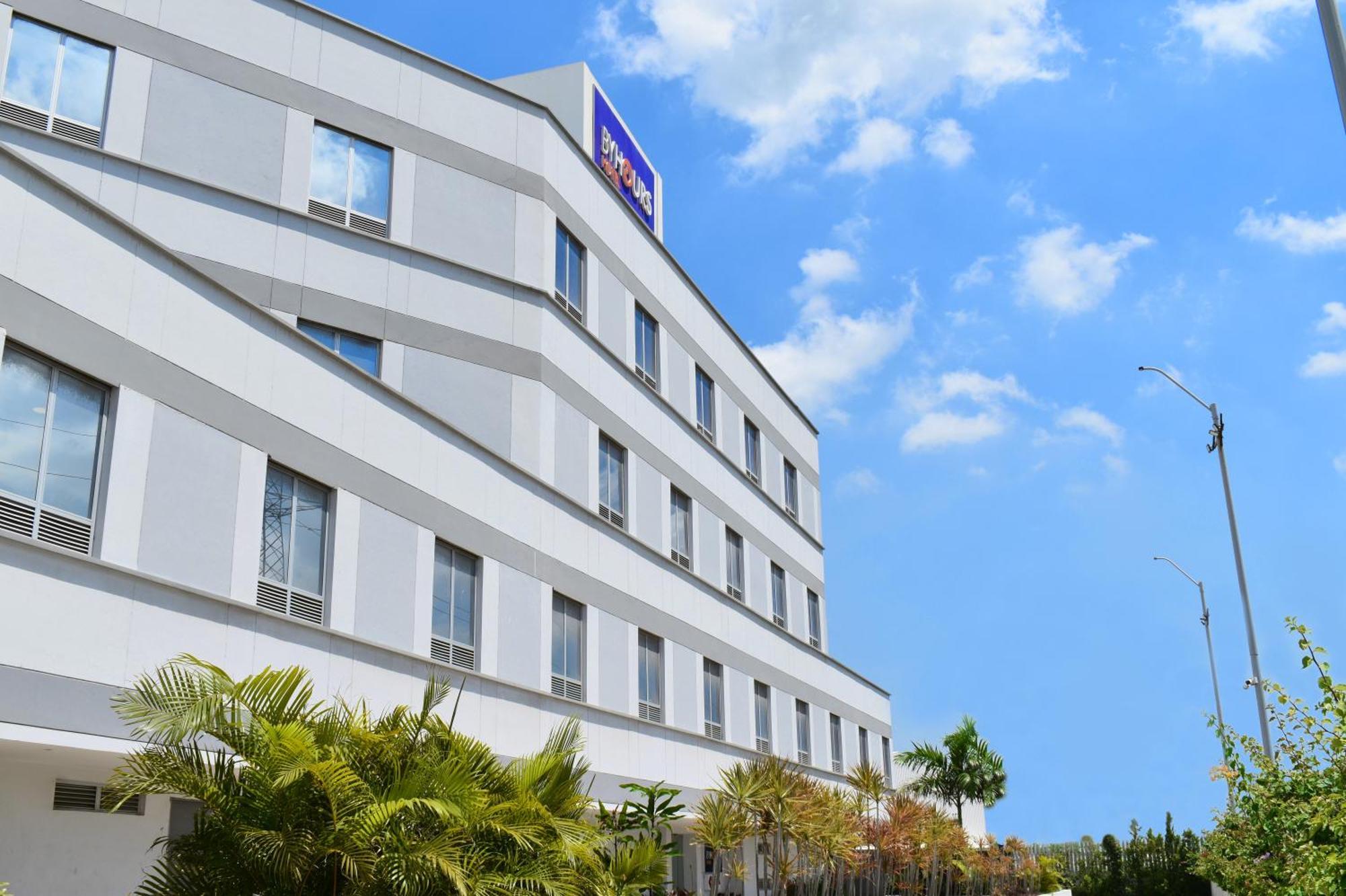Hotel Byhours Circunvalar - Adults Only Barranquilla  Kültér fotó